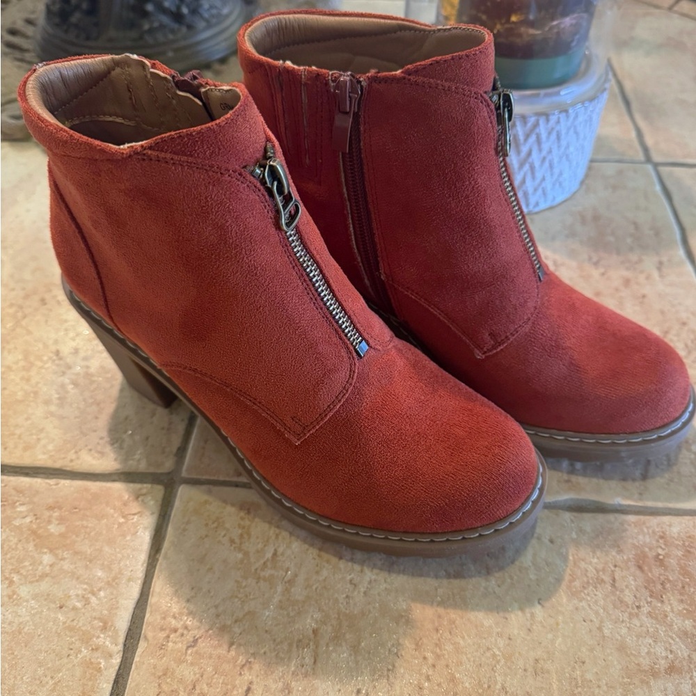 Corkys Women’s Ankle Boots - Picture 2 of 6